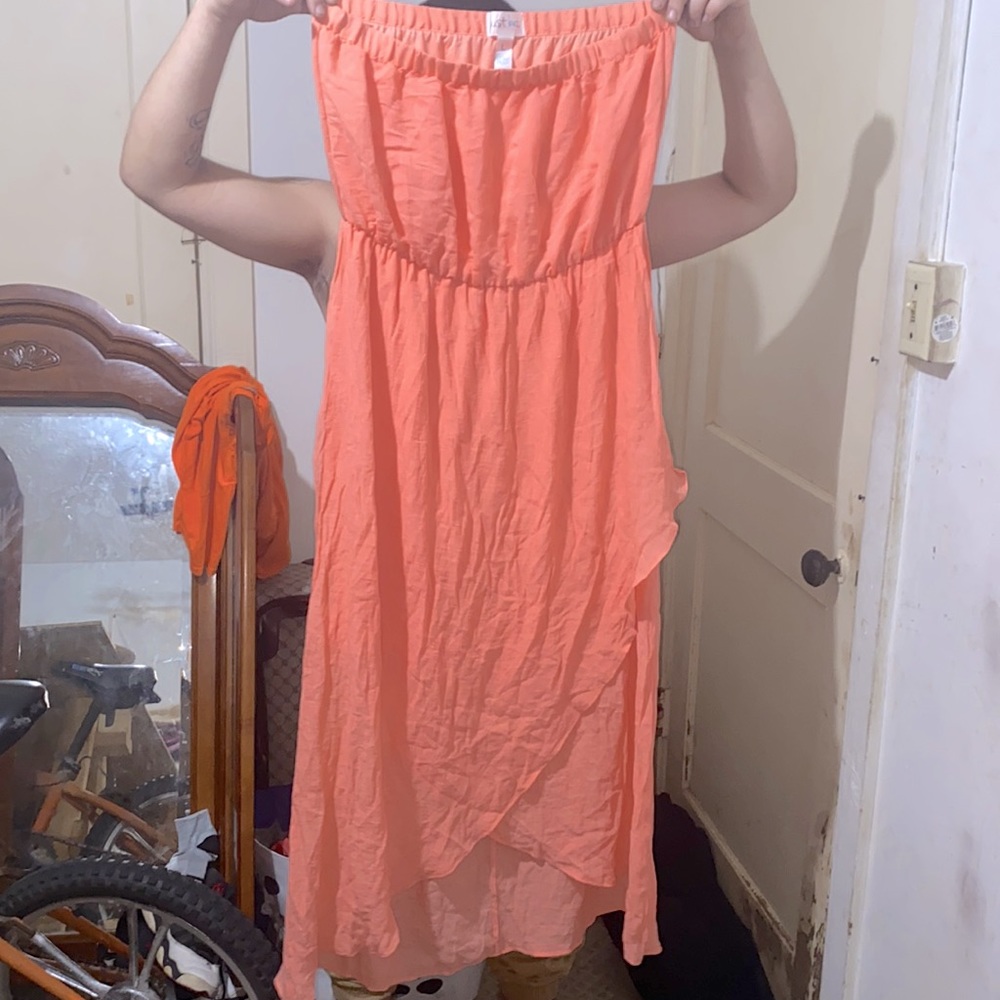 Cute strapless dress